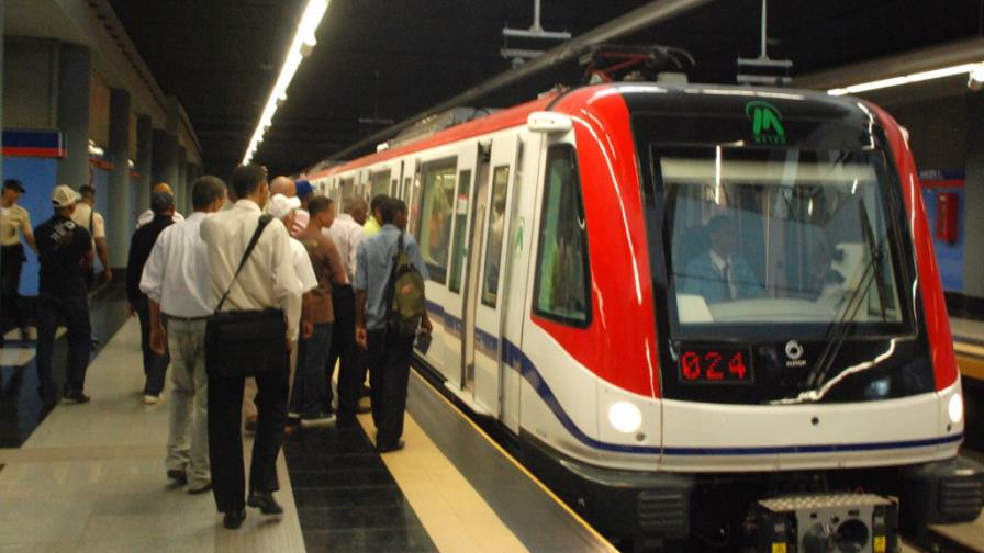 L2 Metro transportó a 65,000 viajeros primeros días prueba