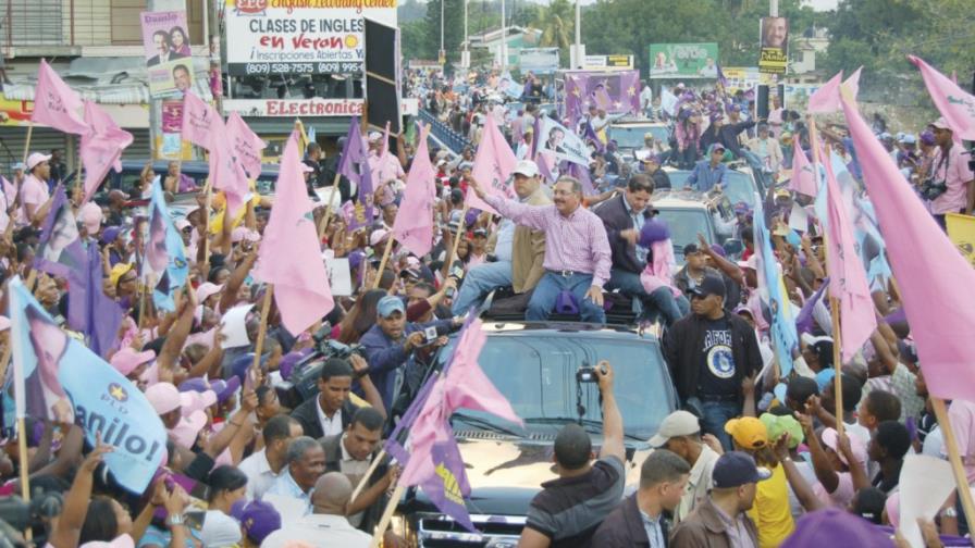 Danilo asegura PRD está en pánico por encuestas