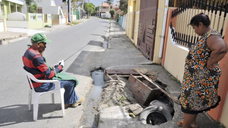 José Boquete - Boquete peligroso en Urbanización Mi Hogar José Boquete - Boquete peligroso en Urbanización Mi Hogar