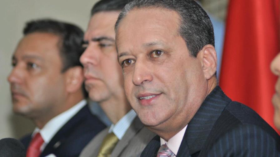 El PLD defiende al senador Félix Bautista