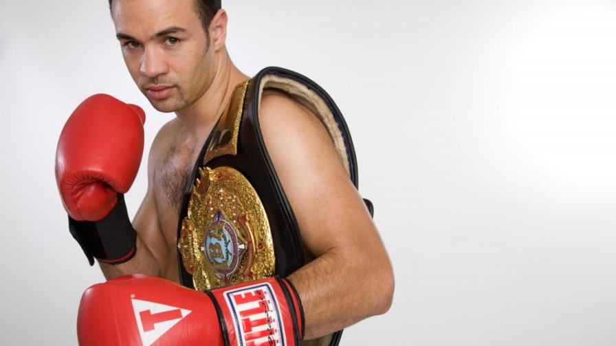 Boxeador dominicano aspira a título mundial tras superar obstáculos en EE.UU. Boxeador dominicano aspira a título mundial tras superar obstáculos en EE.UU.