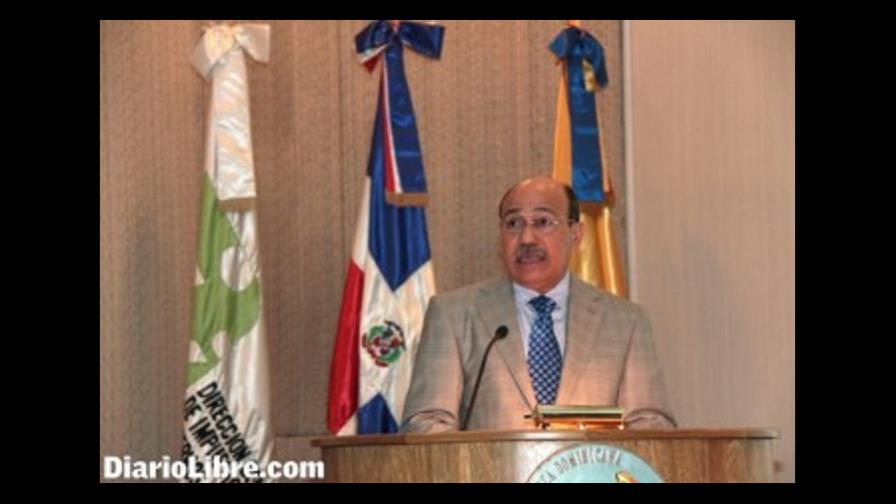 Hernandez says that in the DR there are too many tax exemptions Hernandez says that in the DR there are too many tax exemptions