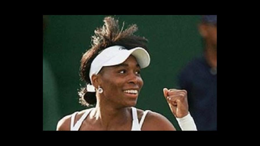 Venus Williams pasa a segunda ronda tras batir a Errani
