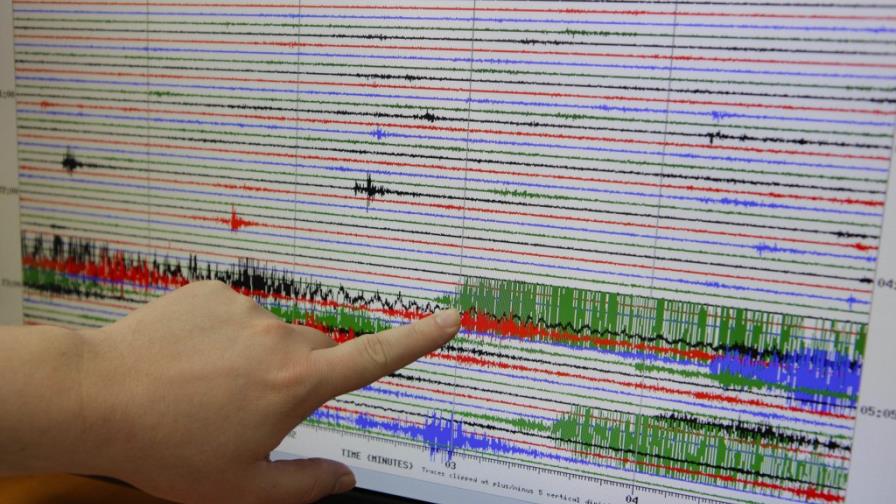 Al menos 164 réplicas tras sismo de 6.7 grados en el Pacífico salvadoreño
