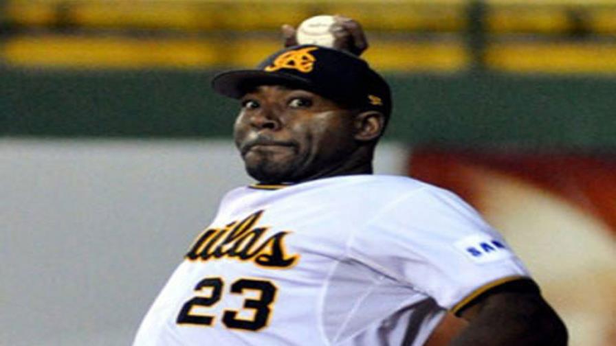 337 pitchers han subido a la colina de los sustos en 28 juegos