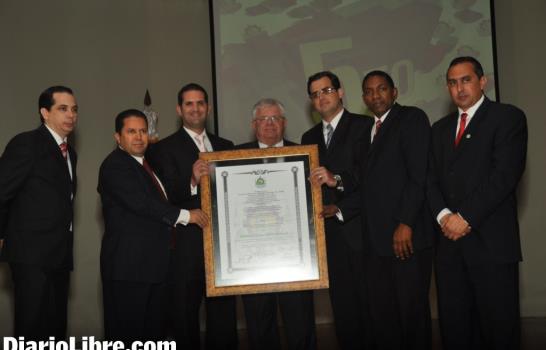 ACIS entrega premio Excelencia Empresarial