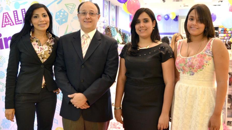 Claires se instala en Ágora Mall