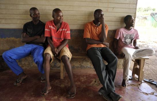 Un grupo de 274 haitianos sigue varado en la selva entre Perú y Brasil