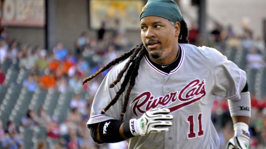 Manny cumplió ayer 40 y le regalan tinte de pelo