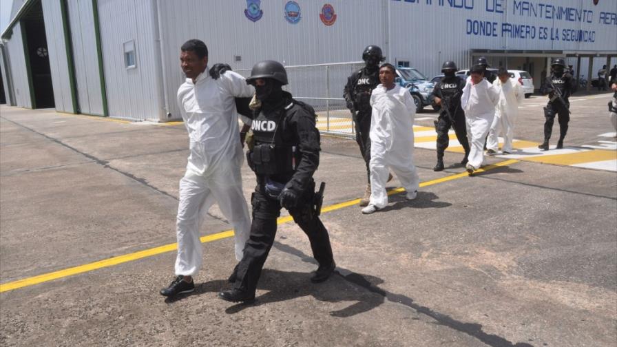 Trasladan a Puerto Rico colombianos apresados con más de 1,000 kilos de cocaína Trasladan a Puerto Rico colombianos apresados con más de 1,000 kilos de cocaína