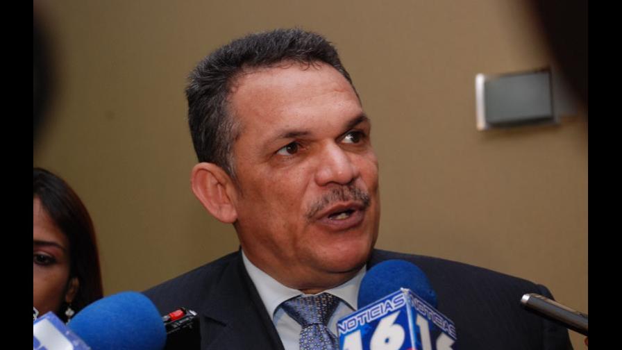 Ventura Camejo pide someter a la justicia a los funcionarios que cancelaron Ventura Camejo pide someter a la justicia a los funcionarios que cancelaron