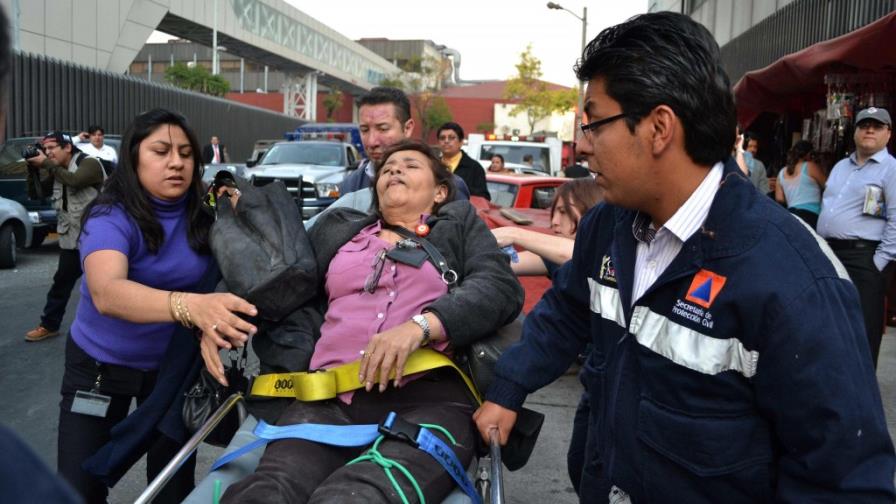 Aumentan a 25 los muertos en explosión de Pemex y 101 heridos