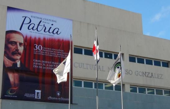 Inauguran el Primer Festival Cultural por la Patria