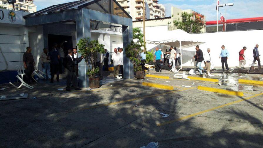Someten a siete por robo y destrozos en la sede del PRD