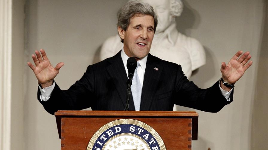 John Kerry jura su cargo como nuevo secretario de Estado de EE.UU.