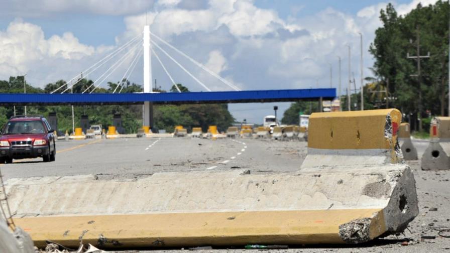 Desmantelarán el peaje La Vega-Stgo.