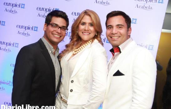 Dan a conocer a Europiel by Arabela