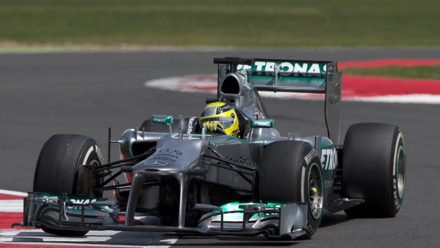 Rosberg se llevó el GP Británico de F1