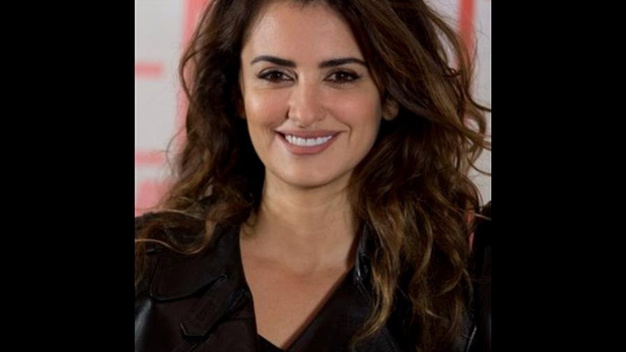 Penélope Cruz se estrena como directora