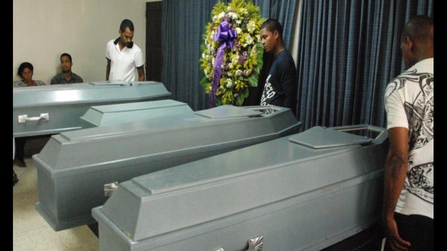Invivienda enterró ayer a las víctimas de la gran tragedia