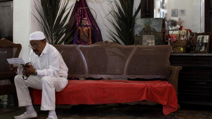 Santeros cubanos llaman a Chávez Santeros cubanos llaman a Chávez