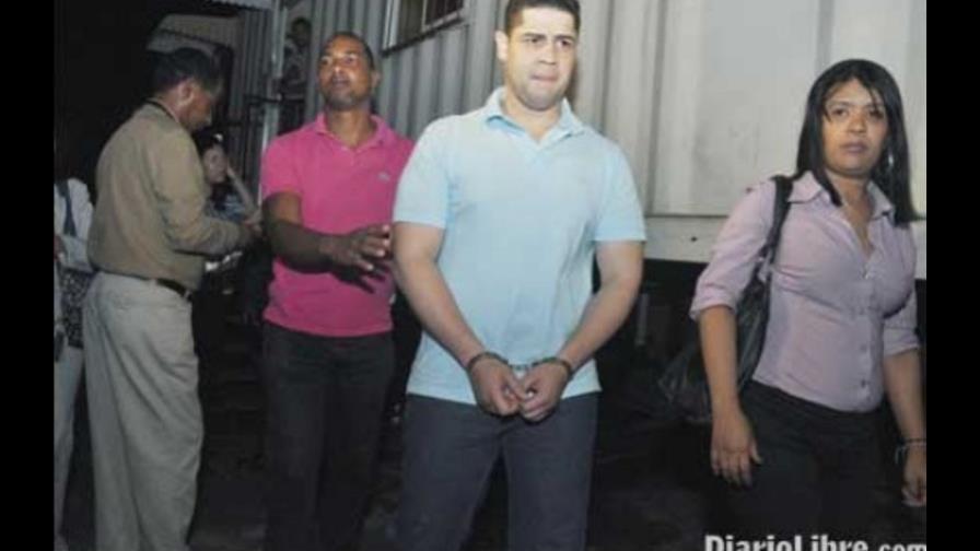 Tribunal descarga a acusados de robo de avión en El Higüero