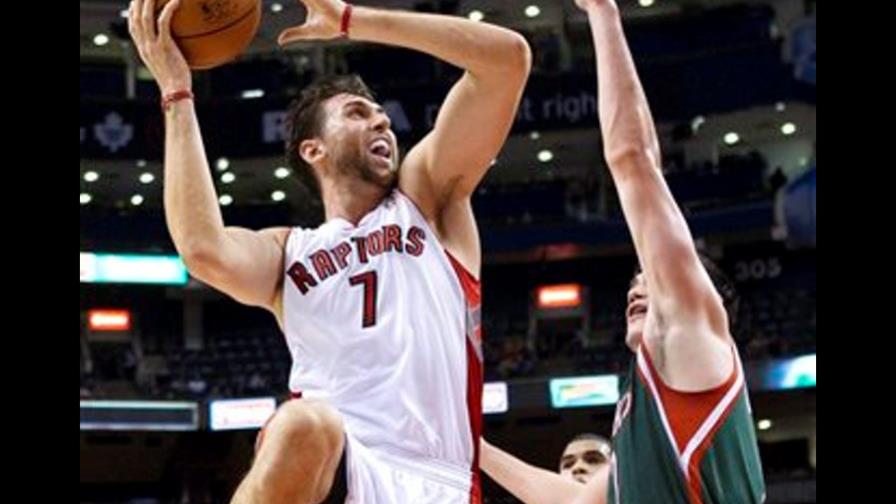 Bargnani pasa de Toronto a los Knicks