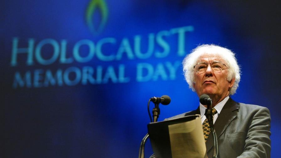 Falleció el poeta irlandés Seamus Heaney