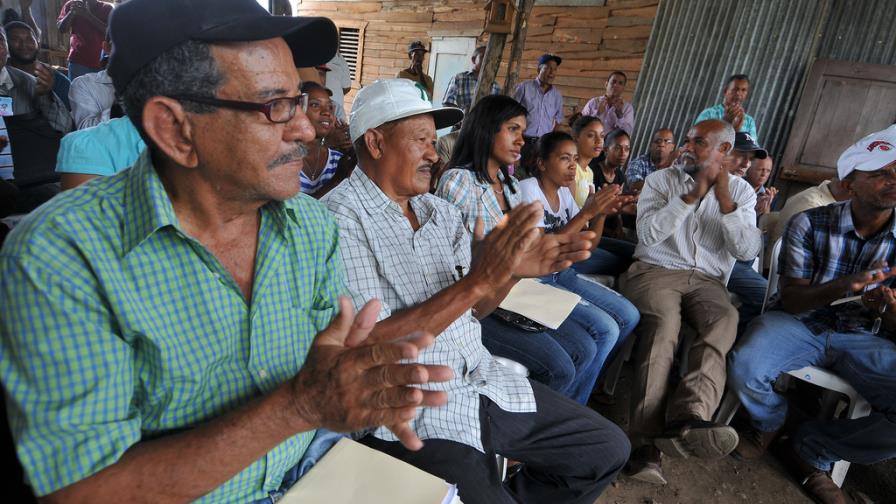 FEDA entrega RD$43 millones a agroexportadores y maniceros