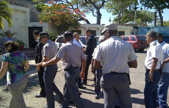 Policía refuerza seguridad donde se reciben denuncias de afectados por sentencia