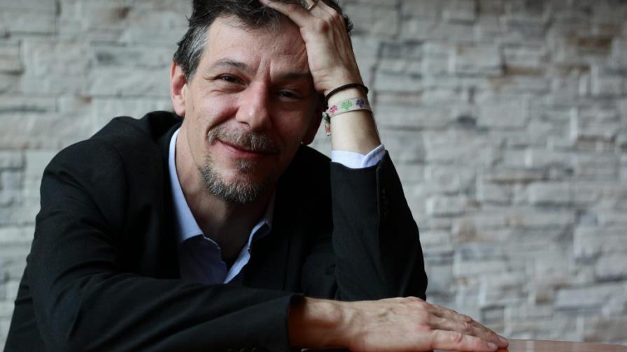 Álvaro Enrigue, un incondicional del reaccionario y asesino que fue Quevedo