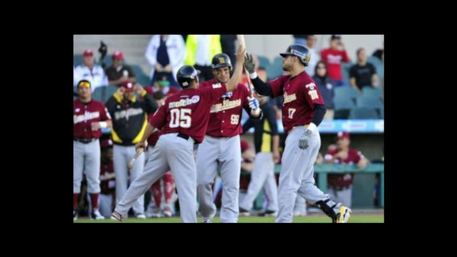 República Dominicana vence a Puerto Rico en la Serie del Caribe