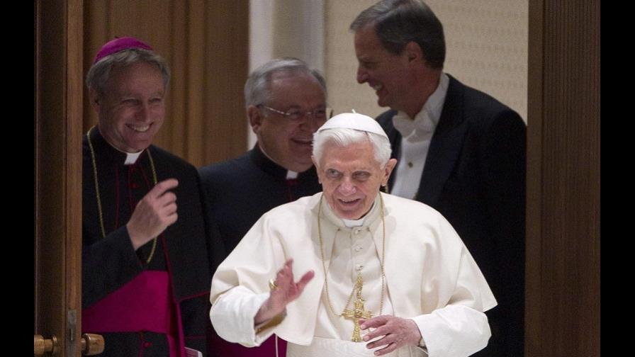 El Papa invita a invertir en vida y familia como respuesta a la crisis