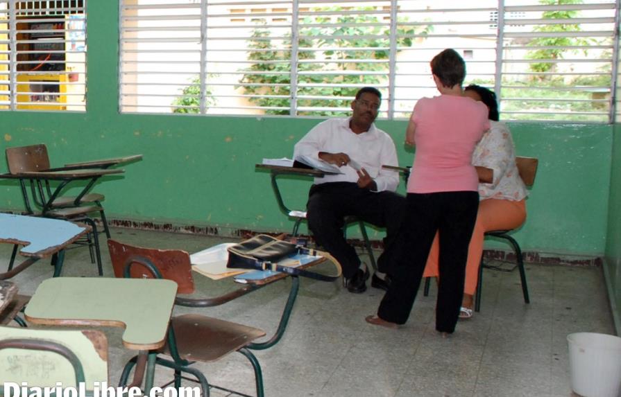 Ministerio reporta escuelas en las que profesores no dieron clases
