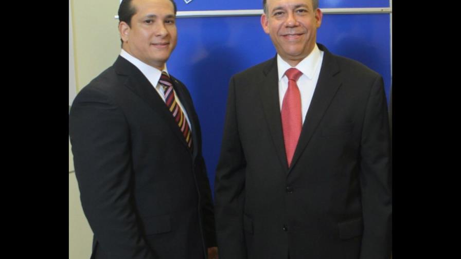 Banco Santa Cruz abre en Plaza Sambil