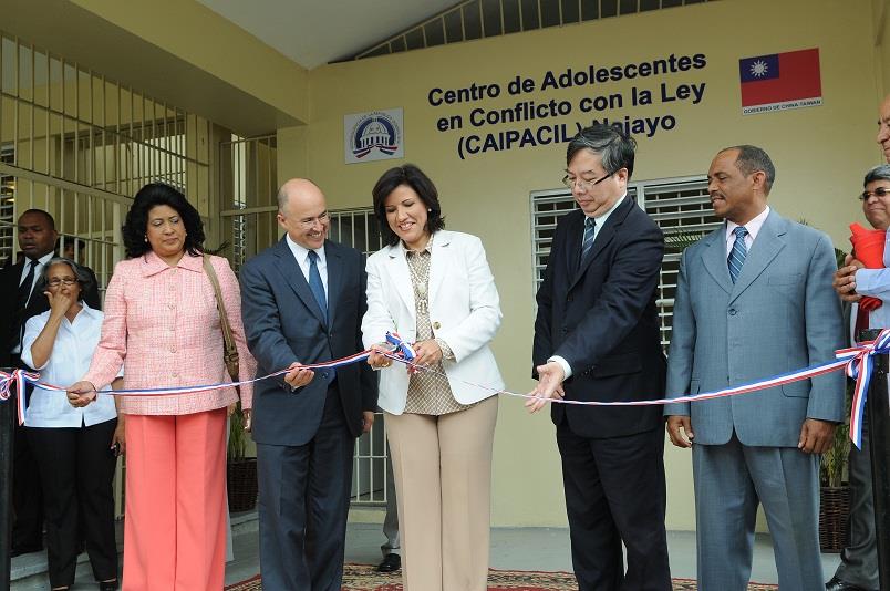 Inauguran remodelación de centro para jóvenes en conflicto con la ley en San Cristóbal
