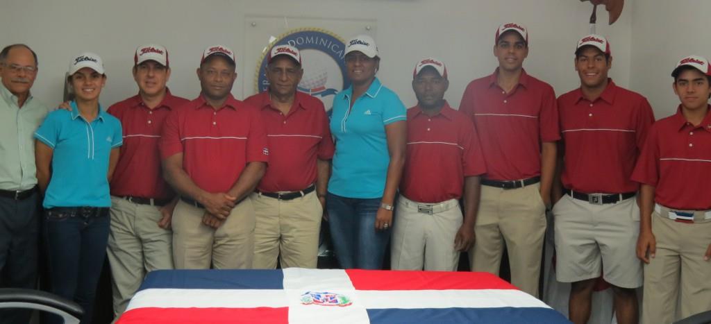 Presentan equipo que participará en torneo golf del Caribe