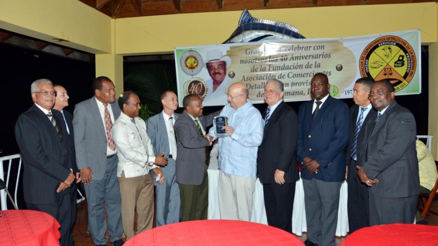 Morales Troncoso resalta el desarrollo de La Romana