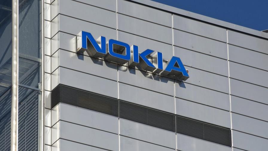 Microsoft compra el fabricante de móviles Nokia por 5,440 millones de euros
