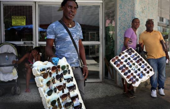 Los vendedores ambulantes y los pregones vuelven a las calles de La Habana