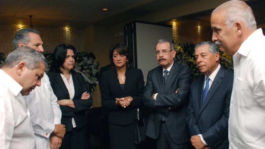 Presidente Medina da el pésame a Dedé Mirabal por muerte de su hijo