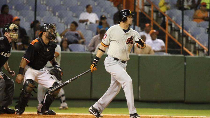 Las Águilas vencen a los Toros, y continúan en el segundo lugar