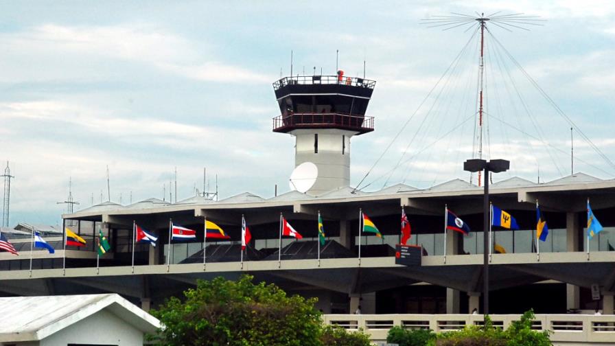 Dos muertos tras accidente de avión de carga que pilotaba dominicano