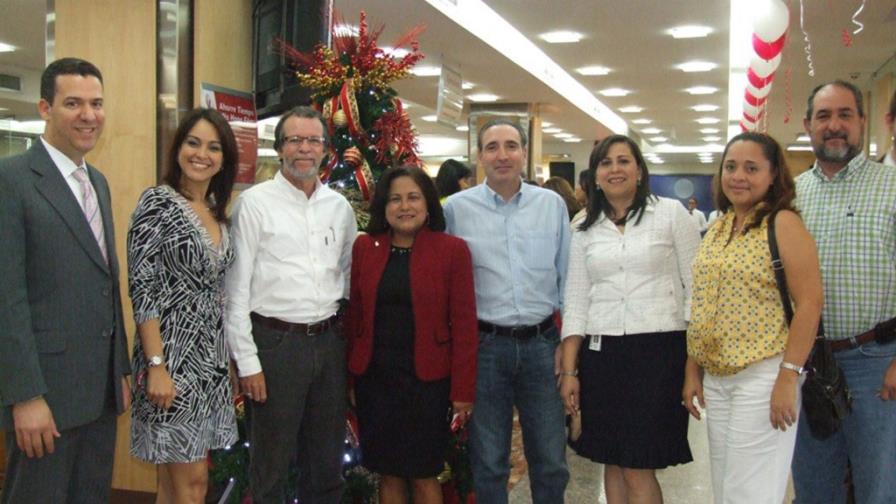 Banco León agasajó a clientes en Navidad