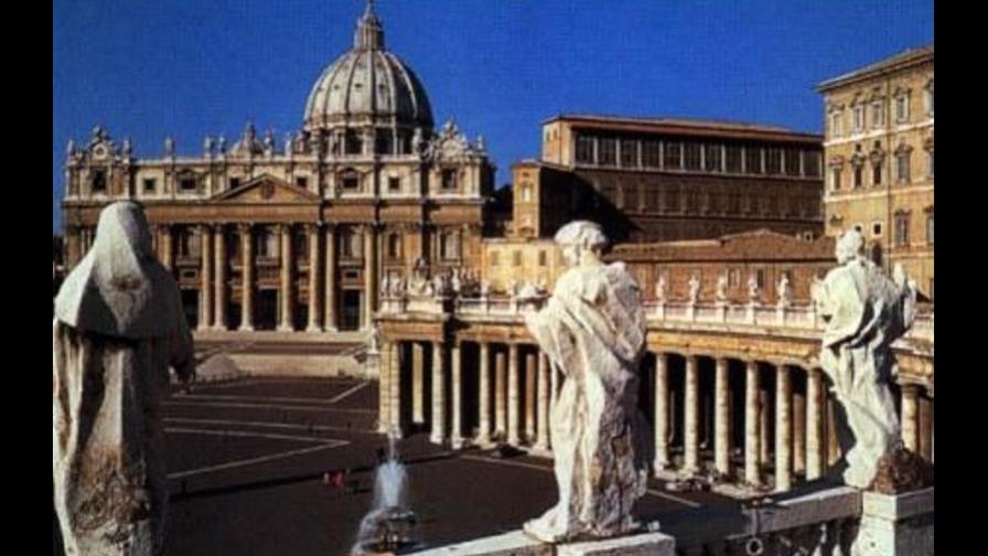 Católicos ponderan el futuro con un nuevo papa Católicos ponderan el futuro con un nuevo papa