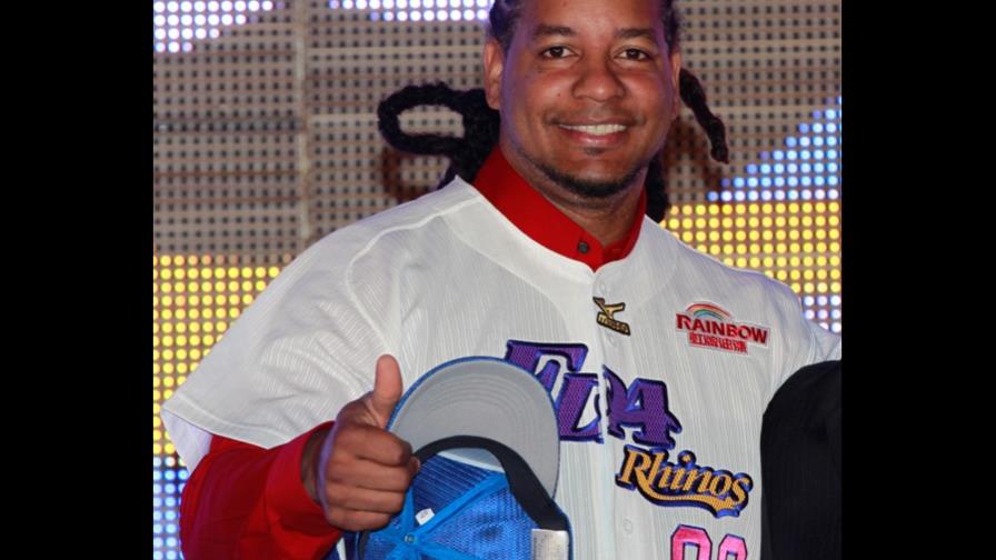 Manny Ramírez firma contrato de liga menor con Texas