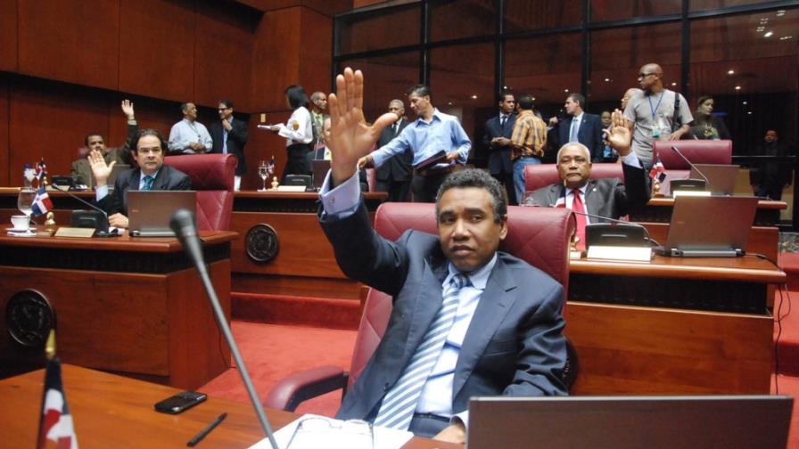 Comisión de Senado investigará el caso de Félix Bautista