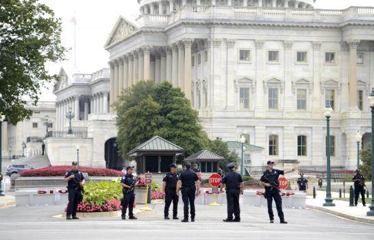 Una mujer muerta en el tiroteo frente al Capitolio de EE.UU.