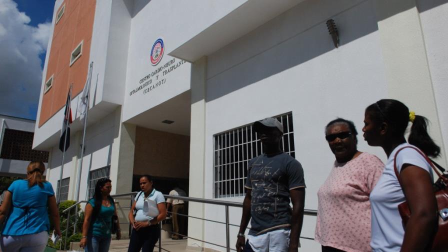 Conflicto Senasa-hospitales autogestión por rebaja en tarifas de procedimientos