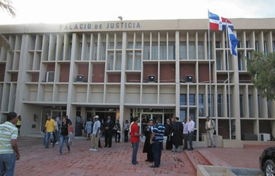 Prisión preventiva en la cárcel de Higüey para dos fiscales